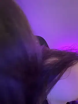 Your_insomniya's Live XXX Chat