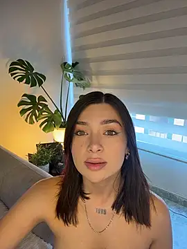 Estrer_collins – Live XXX-chat