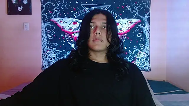 daiki_sx: διαδικτυακό σόου στην κάμερα