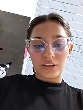 Онлайн чат XXX Ary-18