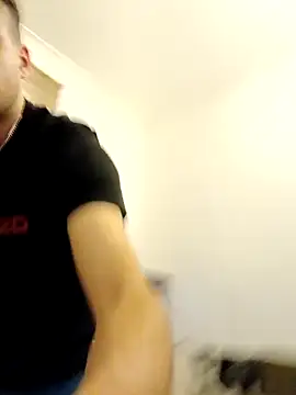 Levarboyのウェブカメラショー