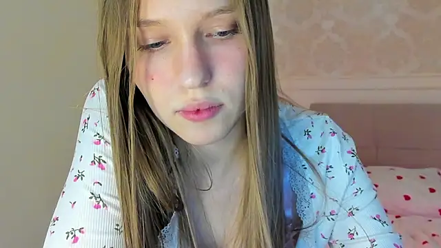 Alllura: онлайн-секс-чат