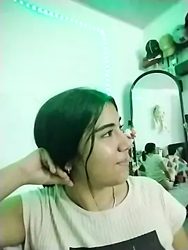 دردشة Ailen-cute الجنسية المباشرة