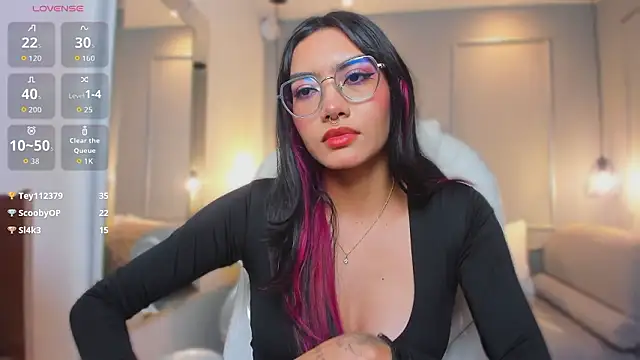 AzuraKindong live XXX chat