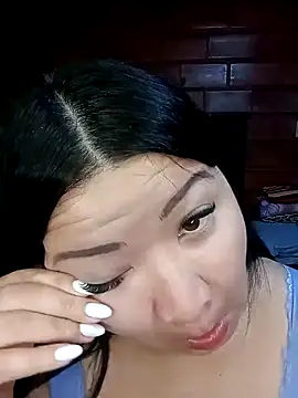 Chantal_lopez Chat XXX in diretta