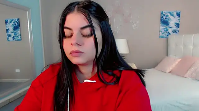 _Maddison_Ivanova_ Adlı Modelin Canlı XXX Sohbeti