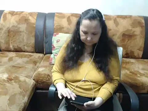 Webkamerová show emu-_