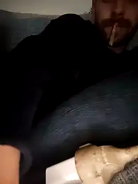 Crisyluci Adlı Modelin Canlı XXX Sohbeti