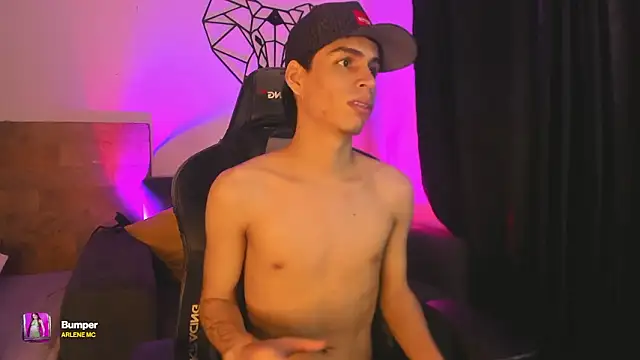 Chat +18 de juan_posada ao vivo