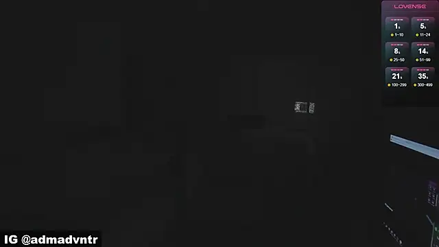 Chat +18 de Rus_adventure7 ao vivo