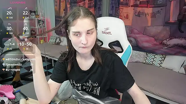 Chat +18 de KiraDuvall ao vivo