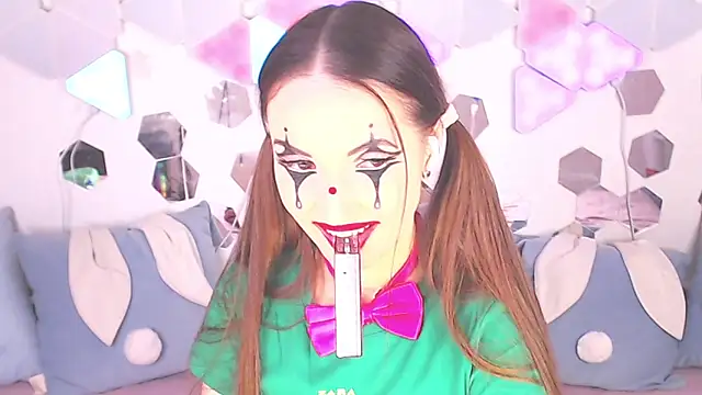 LexiKiss Chat XXX live