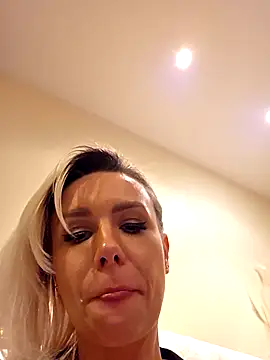 Chat XXX Live AureliaDoux