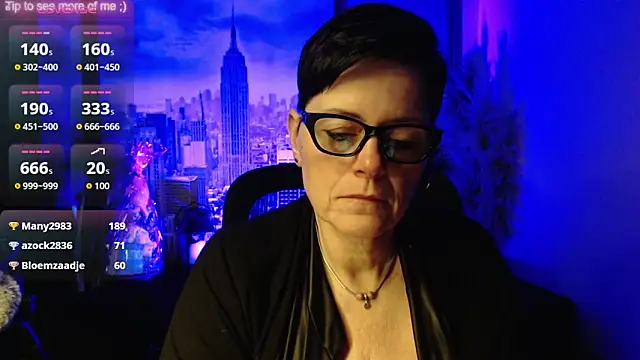 ninarandmann's Live XXX Chat