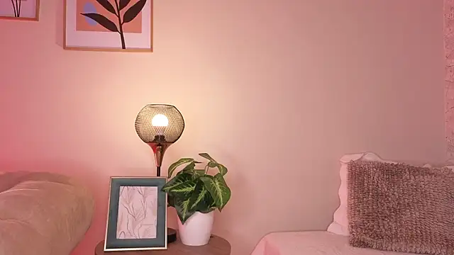 DahianaWalcott élő XXX-chatje