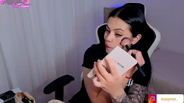 Victoryyy_のライブXXXチャット