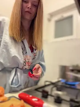 AnastasiaAniess Adlı Modelin Canlı XXX Sohbeti