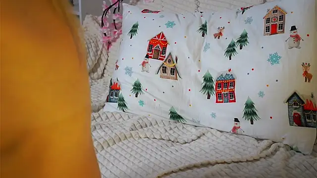 SunnivaCovil élő XXX-chatje