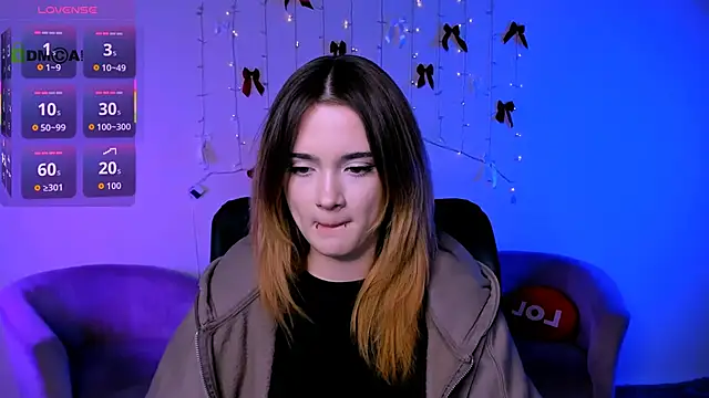 Онлайн чат XXX liana_kisses