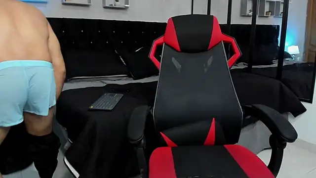 tyler_hank01 Live XXX-chat