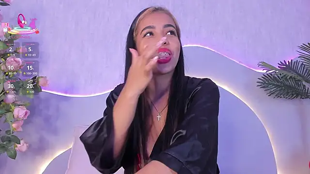 CannelaSmith's Live XXX Chat