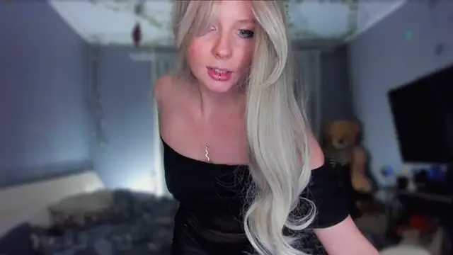 KlementinaBbG Live XXX-chat