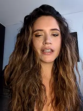 แชท XXX สดของ maliciaworld