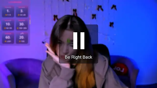 แชท XXX สดของ liana_kisses