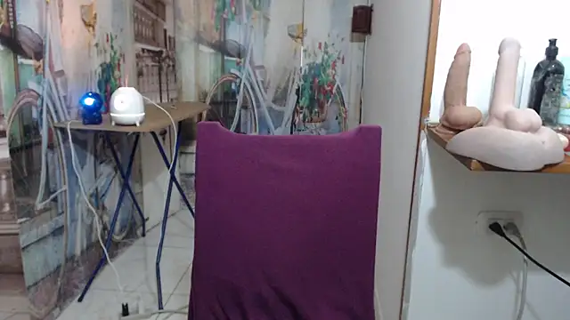 curly_greeneyed Live XXX-Chat