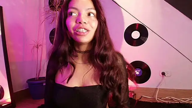 goddess_julieta Chat XXX in diretta