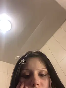 MiaNixy's Live XXX Chat