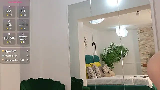 Chat +18 de AlessiaDunn ao vivo