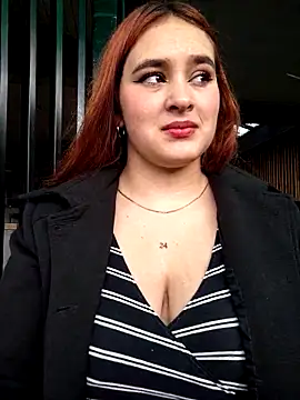 Show modela katty_42 na web-kameri