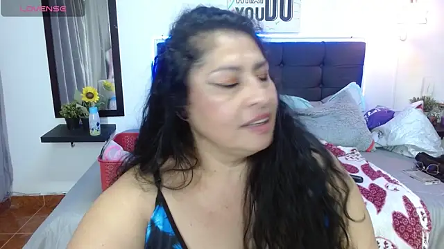 Chatroom XXX en direct de Keyla01_