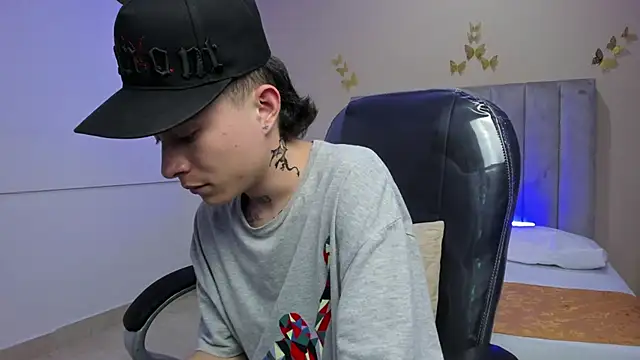 Chatroom XXX en direct de Nascary_Fox