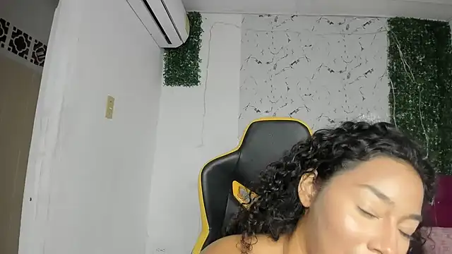 emily_stars1 웹캠 쇼