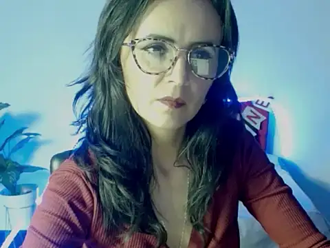 Juliana__lxn Live XXX chat