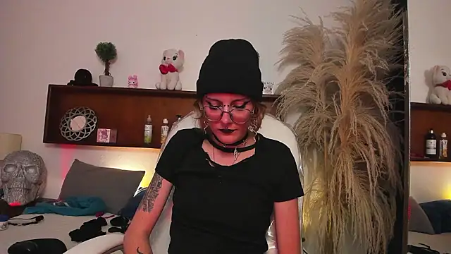 Rossiie_Hunt_ 即時 XXX 聊天