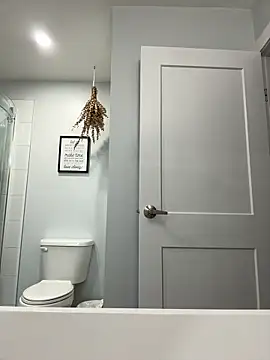 Pokazy przed kamerką – violetaurora95