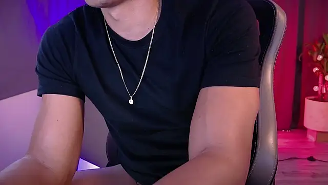 Chatroom XXX en direct de Liam_V