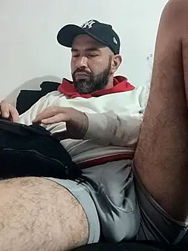 hairyandbigmann webkamerás műsora