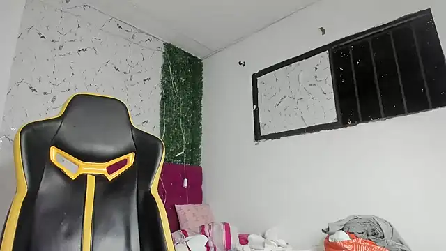 Show Webcam de emily_stars1