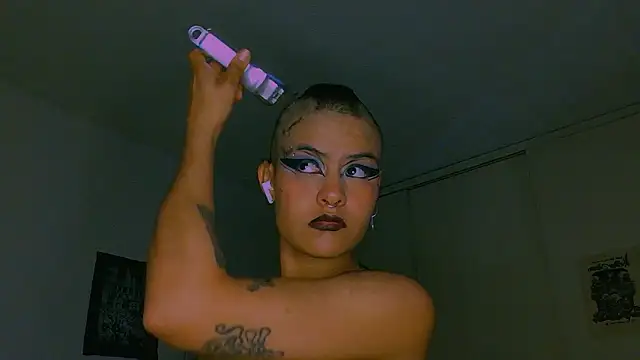 alex_one888 Live XXX Chat