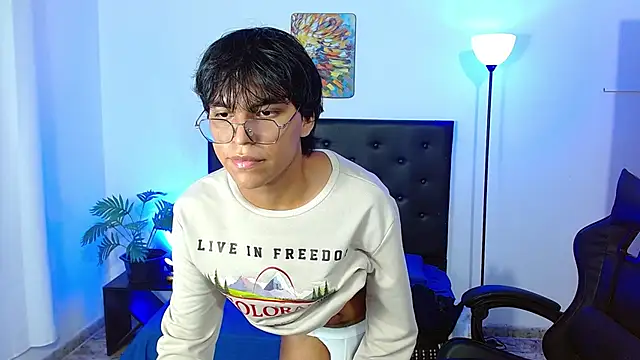 Maecum18 现场XXX聊天