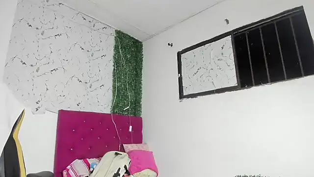 emily_stars1のウェブカメラショー