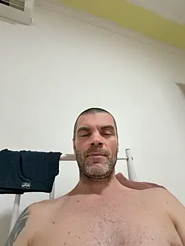 DOMINATOR_SIR-MASTER's Live XXX Chat