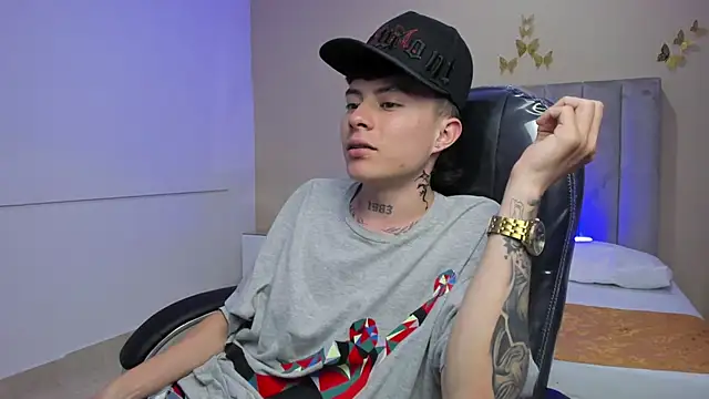 Nascary_Fox Live XXX Chat