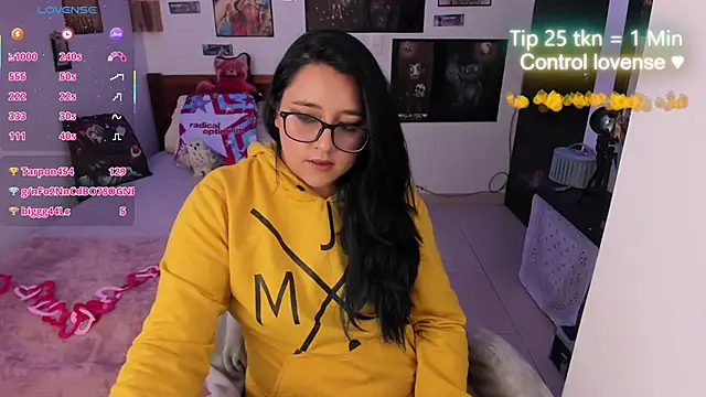 Chatroom XXX en direct de Cherry_blush_