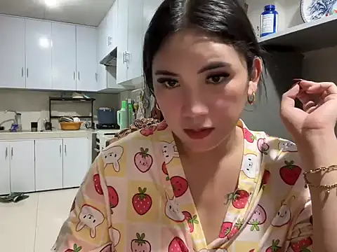 sweet_rengelx Adlı Modelin Web Kamerası Şovu