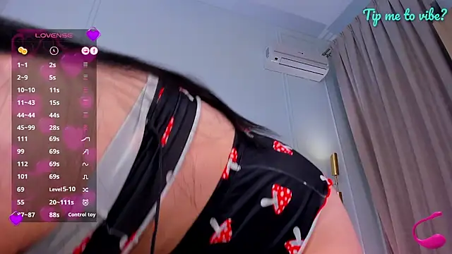 Chat XXX ao vivo de Mayzzie